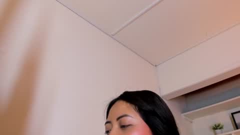 Cami online show from August 15, 11:25 am