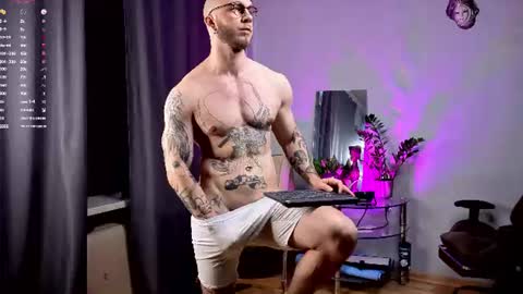 Adam online show from August 18, 7:58 am
