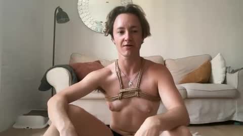 Sage Marlowe online show from July 1, 10:05 am