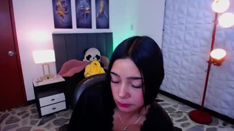 Hailey jonnes online show from August 8, 12:43 am