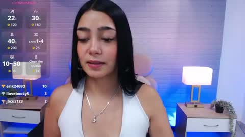Hailey jonnes online show from August 12, 9:17 pm