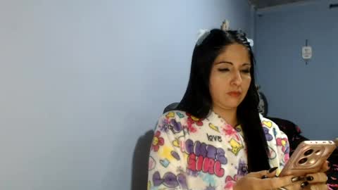 Karina online show from August 4, 1:24 am
