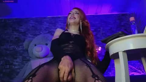Sara  online show from August 3, 9:16 am