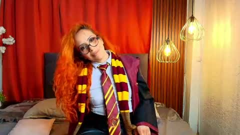 SARA online show from September 4, 3:38 pm