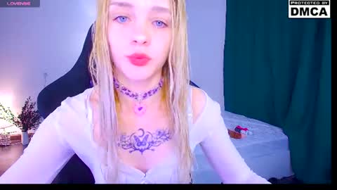 Sofia online show from June 17, 3:27 am