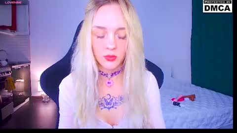 Sofia online show from June 17, 9:36 pm