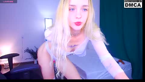 Sofia online show from June 23, 10:00 pm