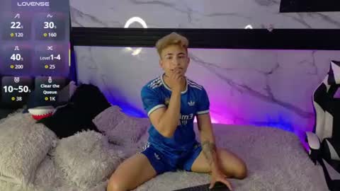 Juan online show from July 12, 2:40 am