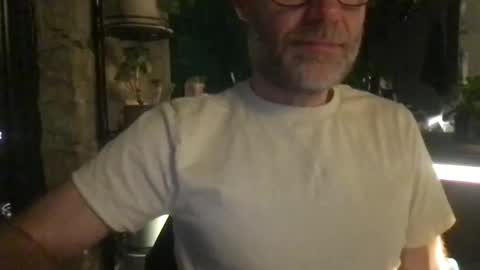 saint009 online show from April 19, 11:14 pm