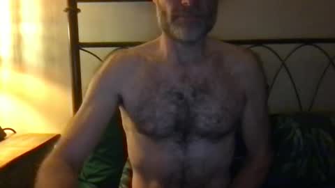 saint009 online show from April 26, 1:12 am