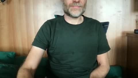 saint009 online show from June 9, 1:28 pm