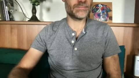 saint009 online show from August 21, 9:48 am