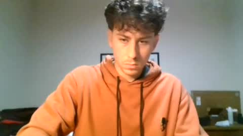 saint_nott online show from August 6, 2:10 am