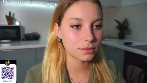 Ariel online show from August 9, 9:49 pm