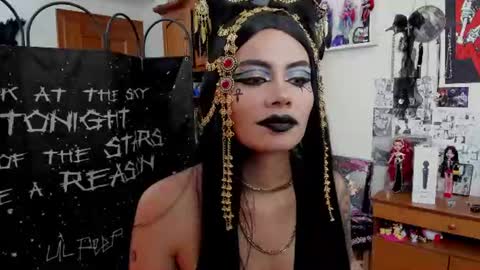    online show from August 2, 1:07 pm