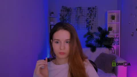 Sakura online show from August 12, 2:58 am