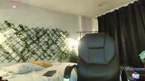 Luna  online show from June 27, 3:43 am