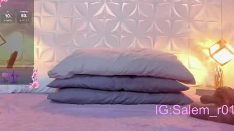 salem_rose01 online show from July 26, 5:23 am
