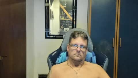salichris online show from July 31, 1:12 am