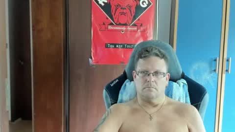 salichris online show from August 6, 12:15 pm
