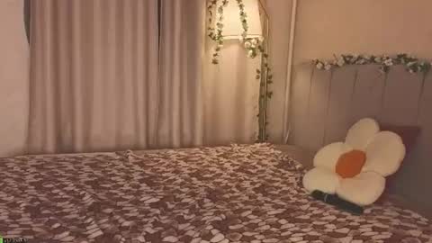 Sally online show from August 7, 2:50 pm