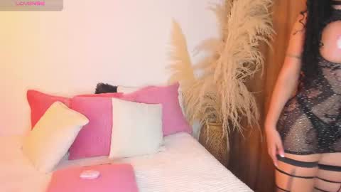 sally rosses online show from August 14, 1:59 pm