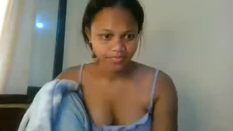SallyWett online show from July 29, 9:49 am
