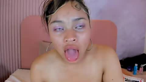 salome_aura online show from August 14, 8:51 am