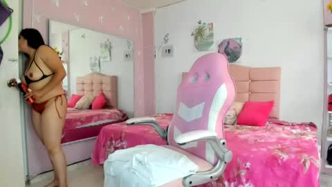salome_koller online show from August 15, 5:50 pm