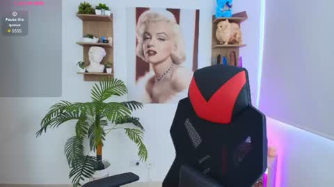 SALOME online show from June 25, 1:36 pm