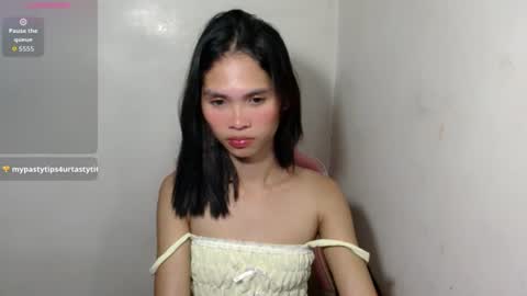 salsallera69x online show from August 17, 12:10 pm