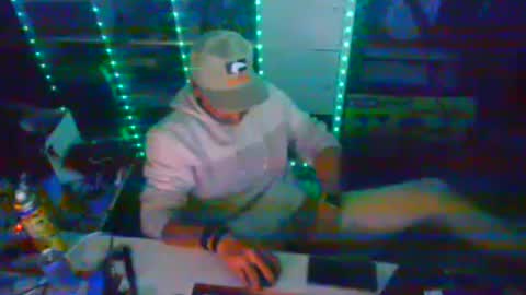 saltwaterweapon online show from July 9, 6:46 pm