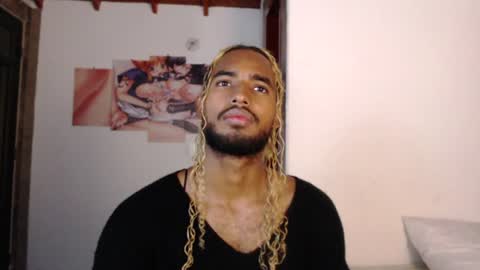 salvatore_amator online show from August 4, 11:57 pm