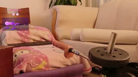 saly_moon1 online show from August 11, 4:36 am
