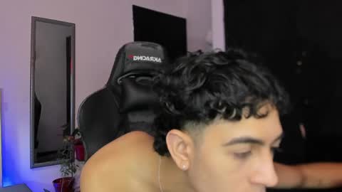 sam_salvatore online show from May 14, 4:06 pm