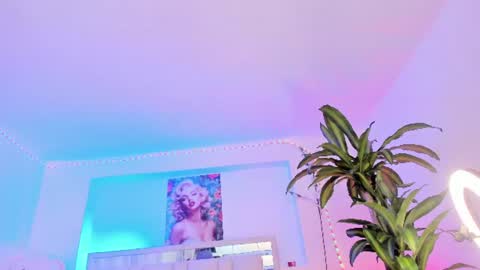 samantaa_roberts1 online show from August 7, 2:17 pm