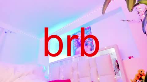 samantaa_roberts1 online show from August 11, 1:24 pm