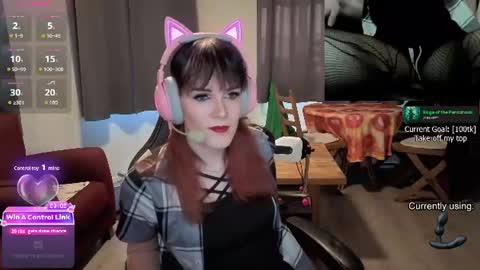 Samanteased online show from July 10, 6:13 pm