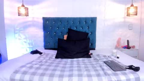samantha_foxyy online show from August 14, 2:10 pm