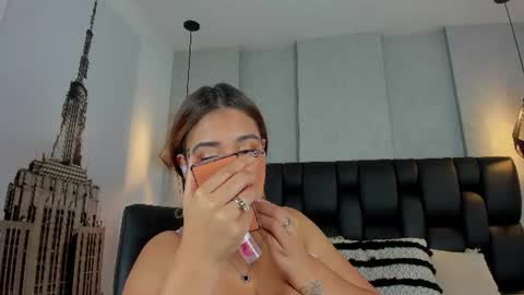 Samantha online show from August 9, 4:46 am