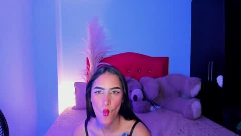 Samantha online show from May 23, 7:33 am