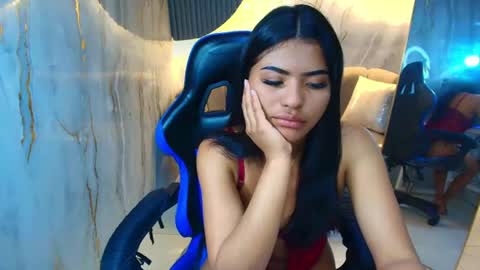 Sam  online show from August 9, 2:40 pm