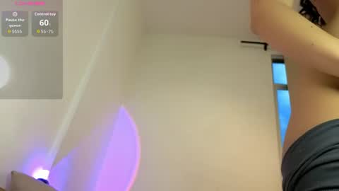 Samantha Ros online show from August 4, 11:40 am