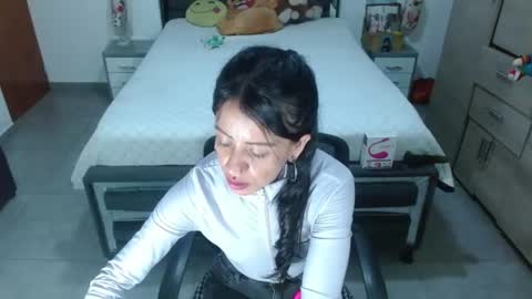 samantha singh1 online show from August 8, 4:34 am