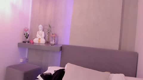 Samantha online show from August 5, 4:05 pm