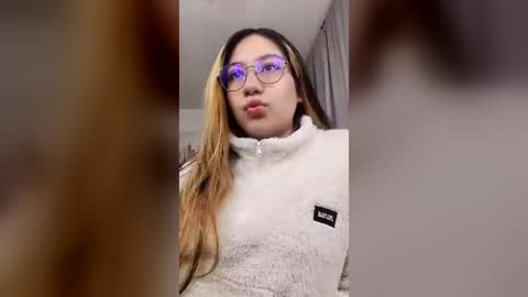 samanthachop online show from July 25, 1:48 pm
