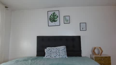 samanthachop online show from August 1, 1:39 pm