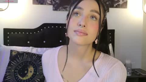 IGSamanthaGrant 10 online show from August 6, 2:16 pm