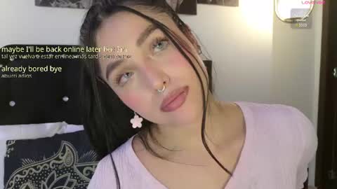 IGSamanthaGrant 10 online show from August 6, 4:28 pm