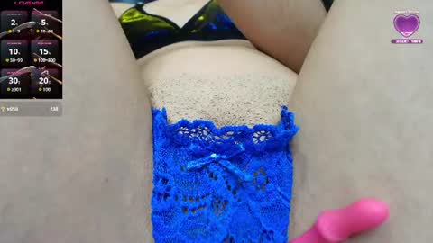 samanthahoteer96 online show from August 3, 2:24 pm